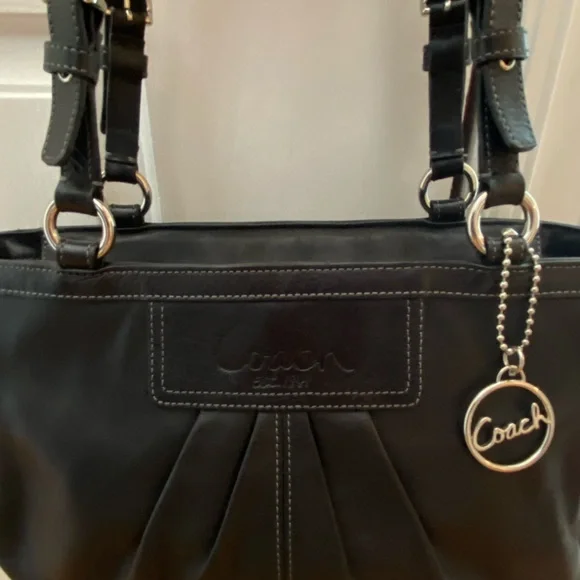 Coach East West Gallery Tote Leather Bag - Picture 4 of 16